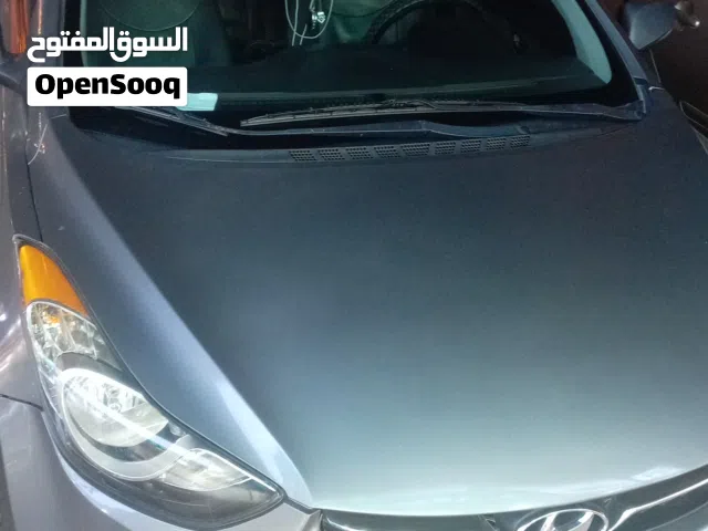 2014 هيونداي النترا Limited