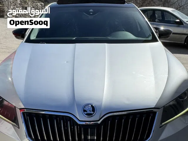 سكودا سوبيرب فل اضافات مميزة جداً وسعر مغري عالكاش