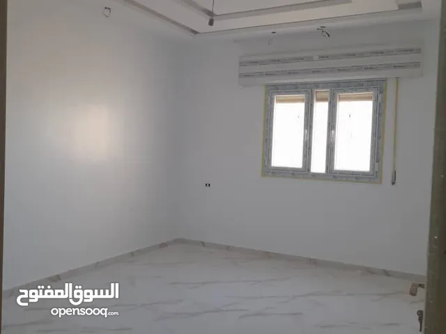 130 m2 4 Bedrooms Townhouse for Rent in Tripoli Souq Al-Juma'a