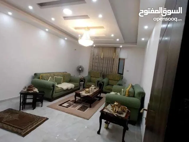 215 m2 4 Bedrooms Apartments for Rent in Amman Sports City