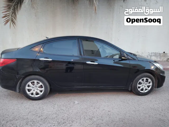 2014 Hyundai Accent Standard