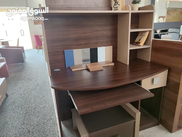 طاولة دراسة تركية سمارت