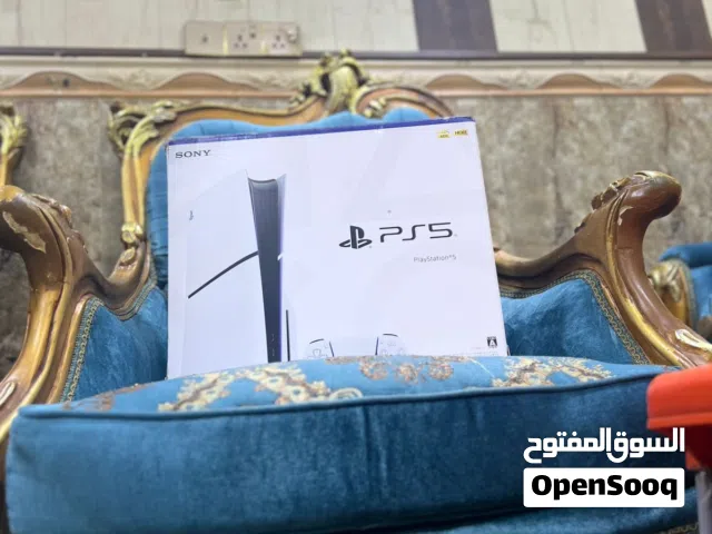سلام عليكم بلي 5 سليم مستعمل وياه ستاند (مبرد لجهاز) جهاز نضيف استخدام اسبوع وياه قرص بوبي بلاي تايم