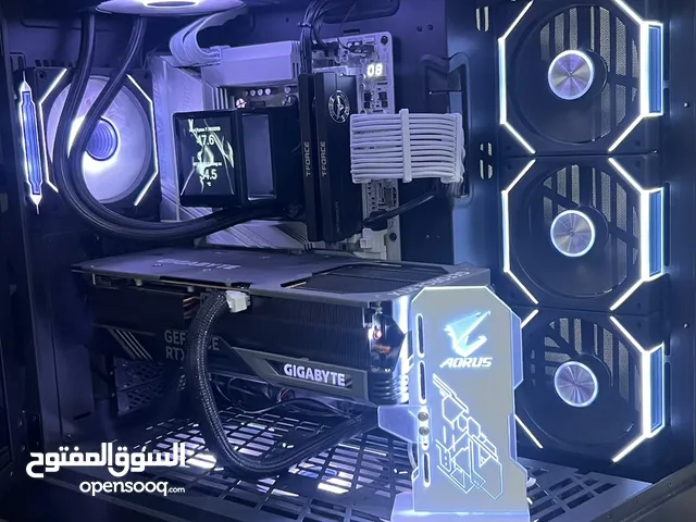 AMD R7 78003XD + RTX 4080 16 giga