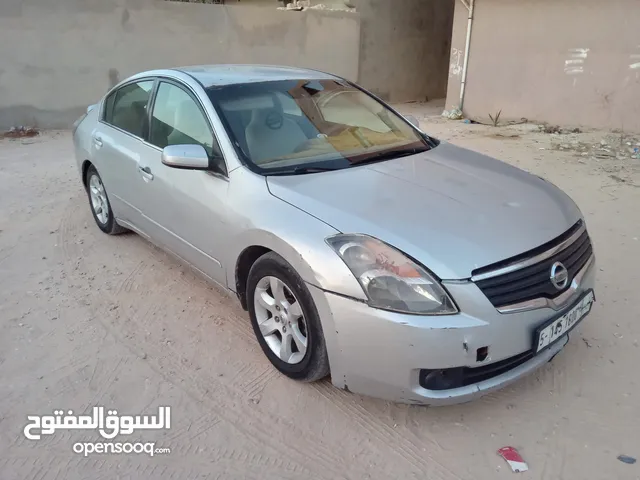 Used Nissan Altima in Sabratha