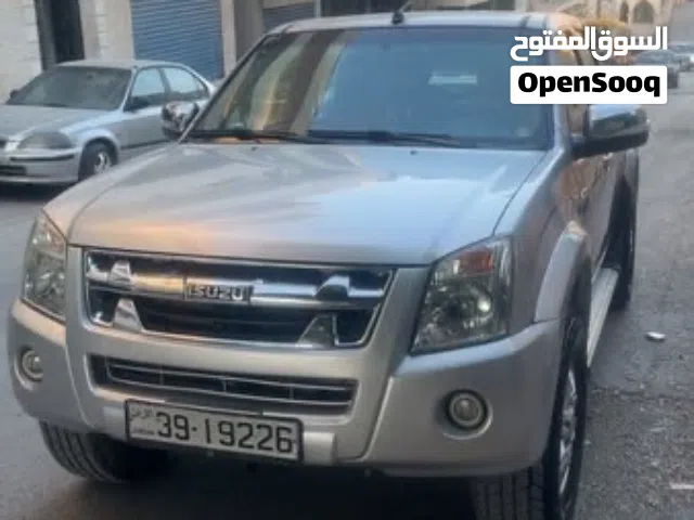2012 ايسوزو D-ماكس LS