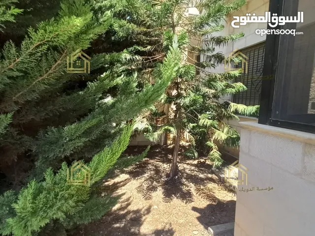 شقة سوبر ديلوكس ارضي مع حديقة وترسات مدخل مستقل