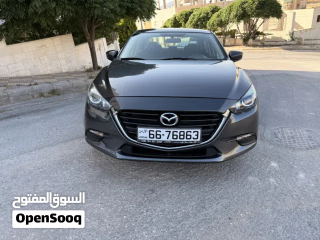 2019 مازدا 3 Standard