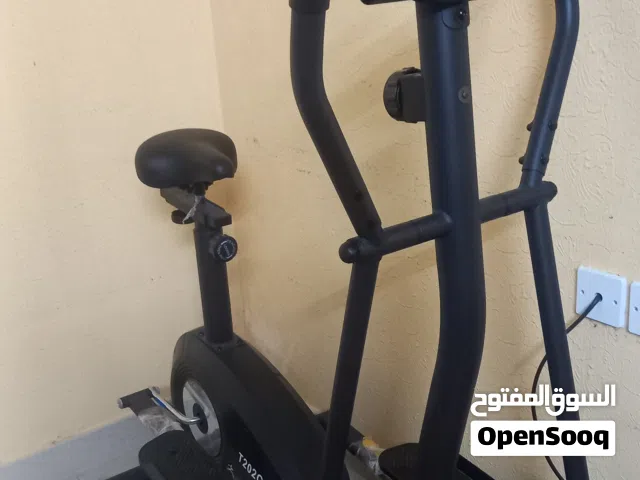 دراجة رياضية ثابتة بحالة ممتازة جدًا