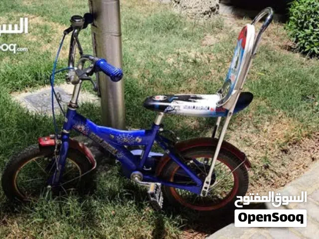 دراجه اطفال بحاله فوق الممتاز استعمال خفيف جدا  خيطان سعر 5 دينار