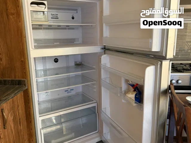 للبيع ثلاجة Hitachi  (R-V610PJ3)