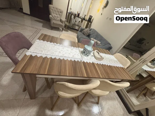 طاولة طعام 6 مقاعد