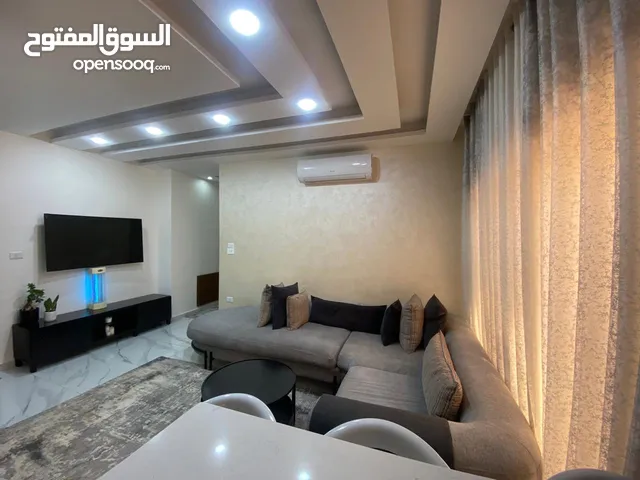 165 m2 5 Bedrooms Apartments for Sale in Amman Daheit Al Yasmeen