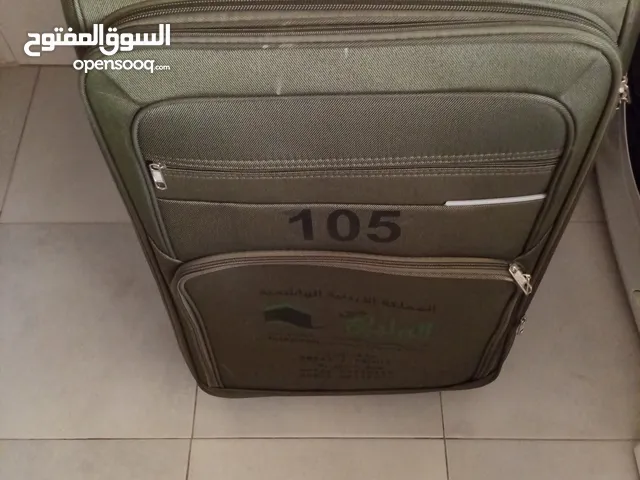 شنتة سفر مستعملة