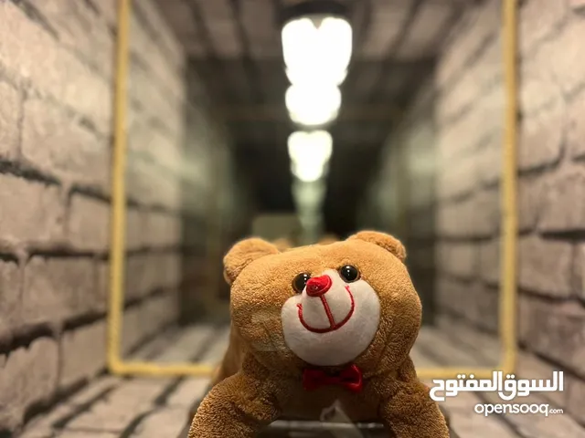 طاولة فاخرة ثلاثية الأبعاد