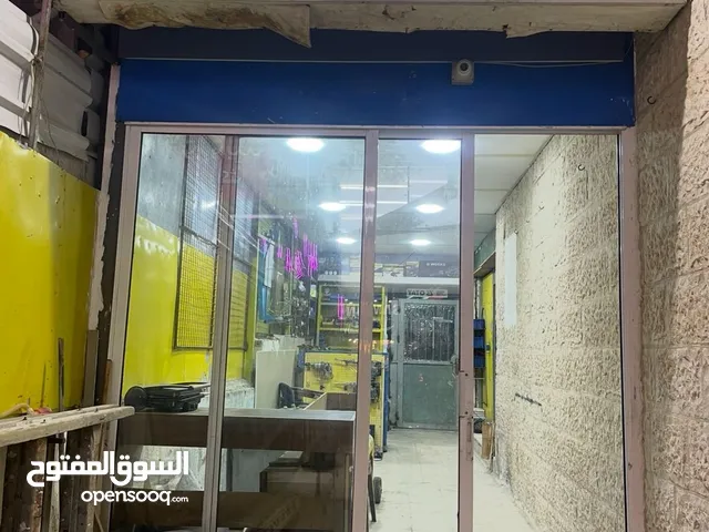 محل للبيع في وسط سوق السلطان السلطان