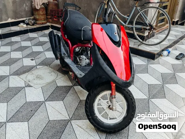 2008 ياماها XMAX