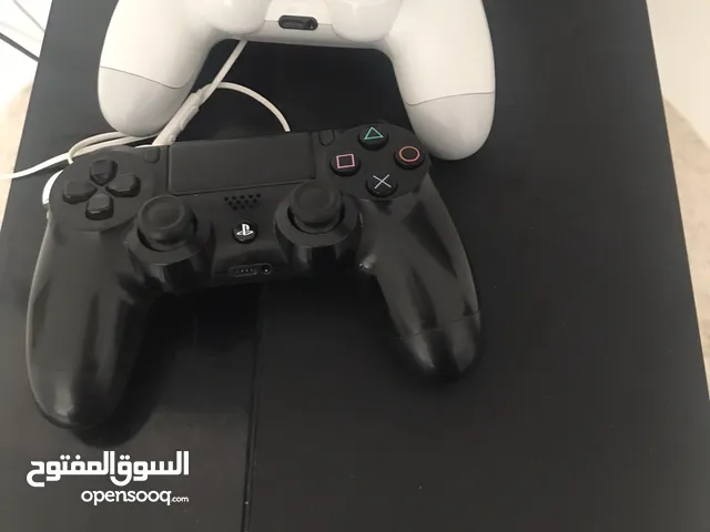 PlayStation 4 PlayStation for sale in Al Dakhiliya