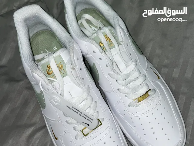 Nike Air Force نمرة 45