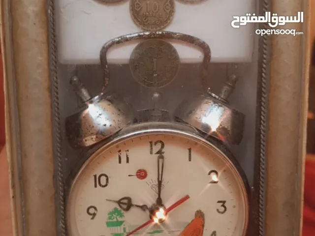 ساعة الدجاجة  قديمة تاريخية