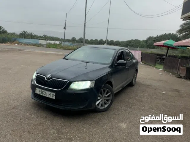2015 سكودا اوكتافيا Standard