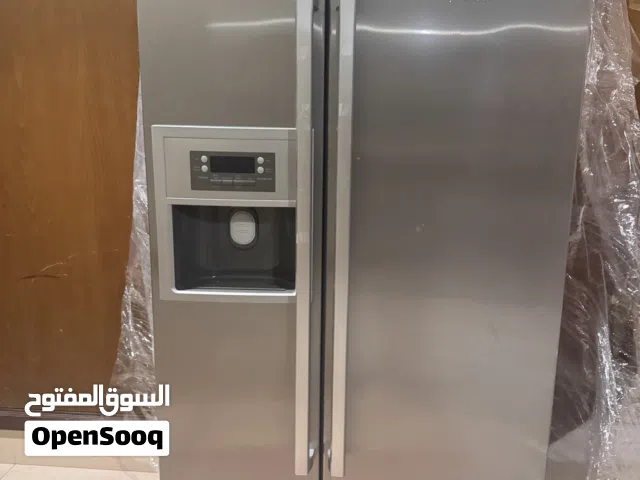 براد بوش للبيع