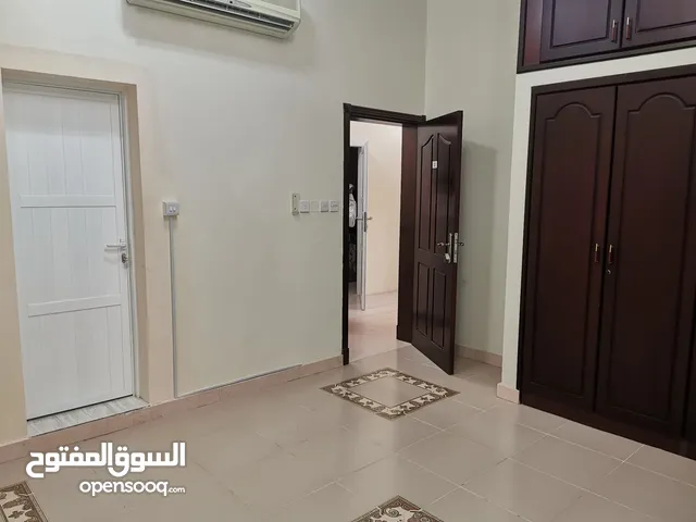 Room with bathroom غرف بحمام للايجار