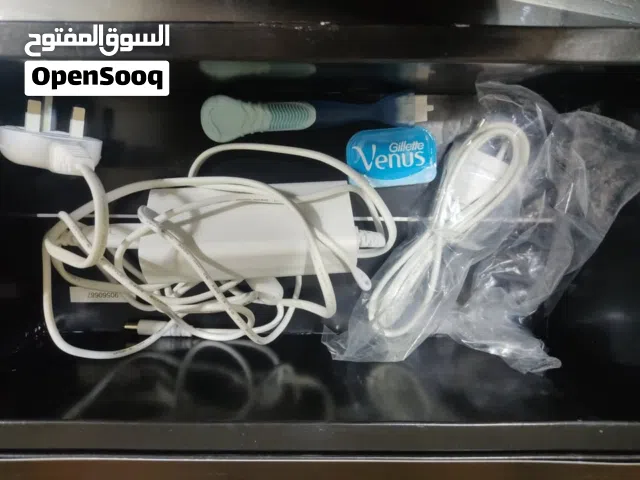 للبيع جهاز الماني براون Braun Silk-expert IPL لأزالة الشعر بشكل نهائي عن الوجه و الجسم جديد مشمستعمل