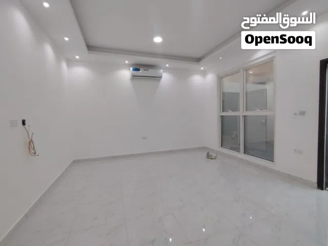 ملحق غرفتين وصاله بحوش خاص بمدينه الرياض جنوب الشامخة