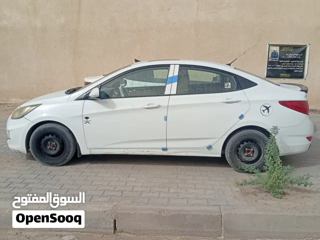 2016 Hyundai Accent GL
