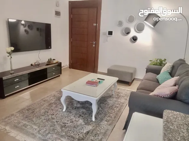 شقة مفروشة للإيجار في الصويفية ( Property 40654 )-174925500