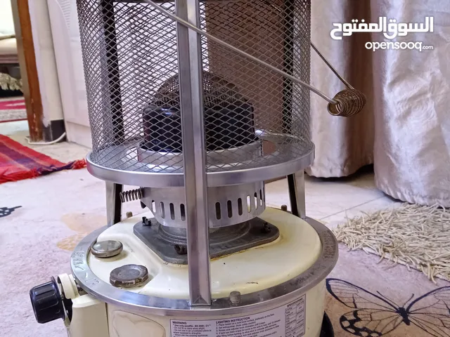 مدفئة نفطية نظيفة جدا نوع كيرونا صناعة كورية اصلية