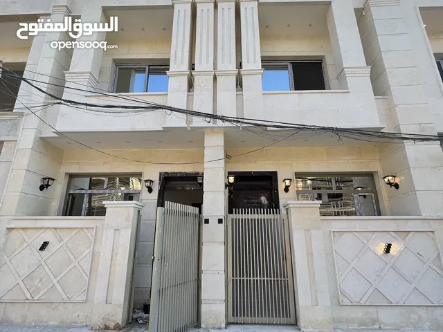 120 m2 3 Bedrooms Townhouse for Sale in Baghdad Saidiya