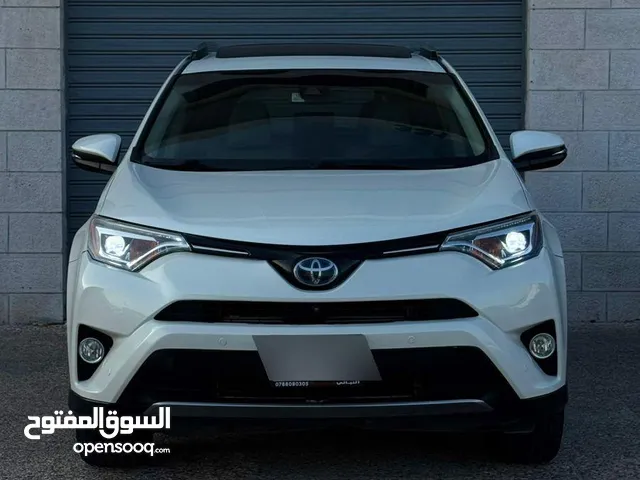 Used Toyota RAV 4 in Amman