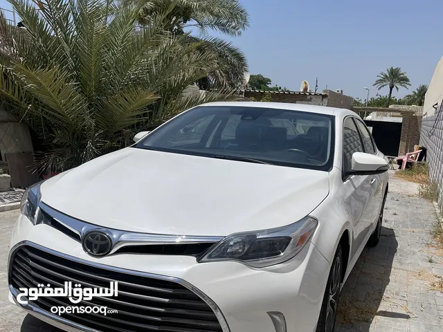 New Toyota Avalon in Sharjah