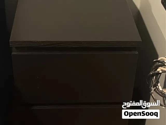 اثاث مستعمل شبة نظيف من الخارج