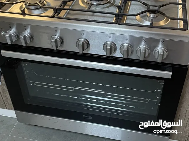 Cooker -Beko - like new - 3 months used