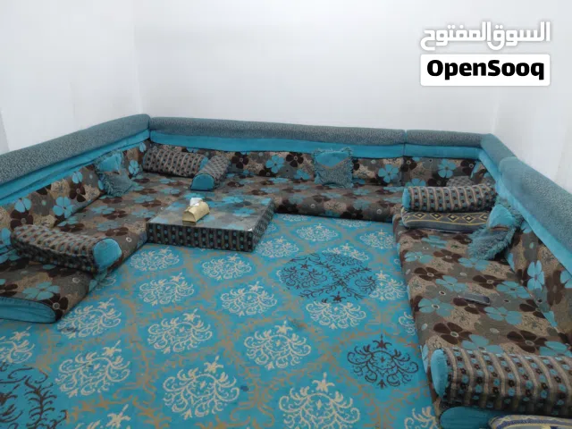 مجلي ارضي جلسه ارضيه ثلاث طراريح و زاويتين  برداي ستاره سداجه 3×4 لون ازرق و بنه غامق 6 ركايات اربع