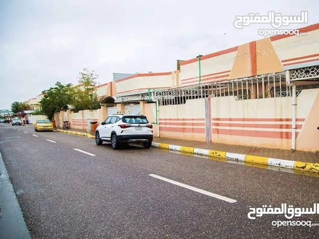 200 m2 2 Bedrooms Townhouse for Sale in Basra Al-Amal residential complex