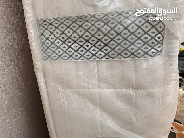 دوشك البيع مستعمل قليل