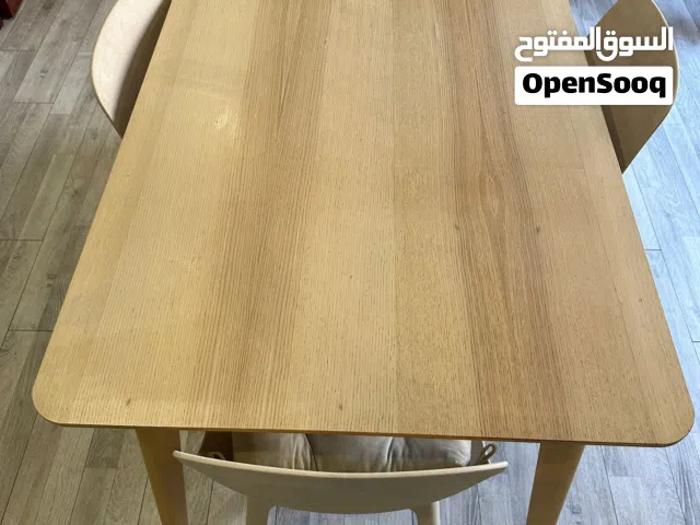 طاوله طعام وجفافات وثلاجه توشيبا وفرن 60 × 90 وتانكي 1000 لتر ومكنسه كهربائيه