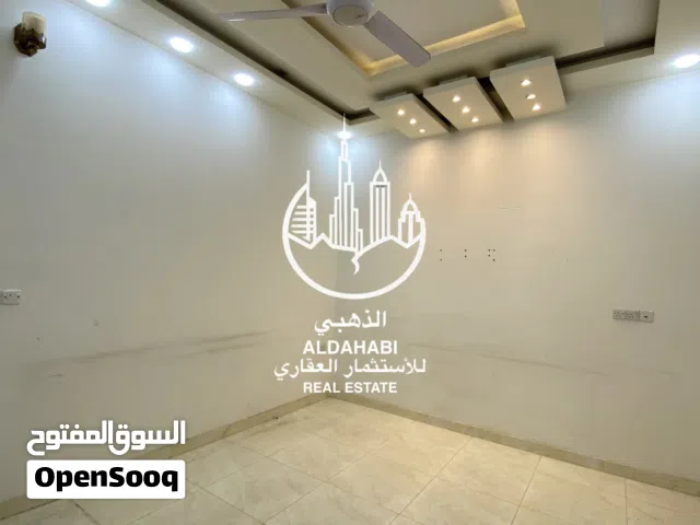 125 m2 3 Bedrooms Townhouse for Rent in Basra Saie