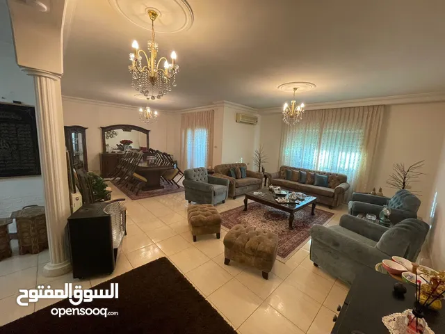 245 m2 4 Bedrooms Apartments for Sale in Amman Tla' Al Ali Al Shamali