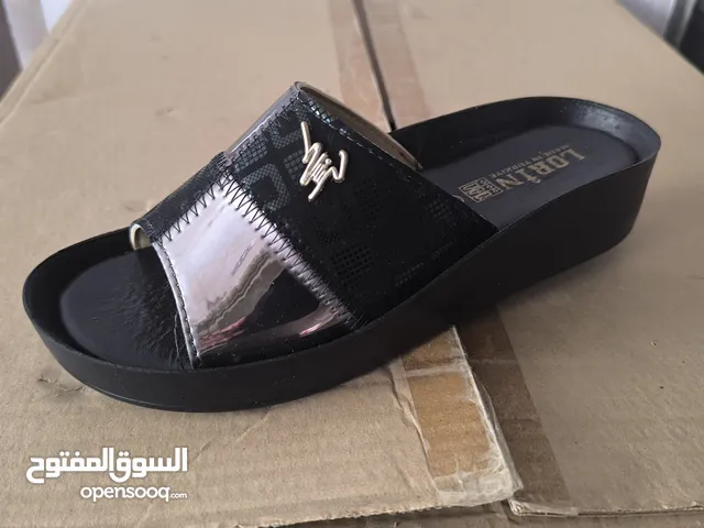 Other Others in Tripoli