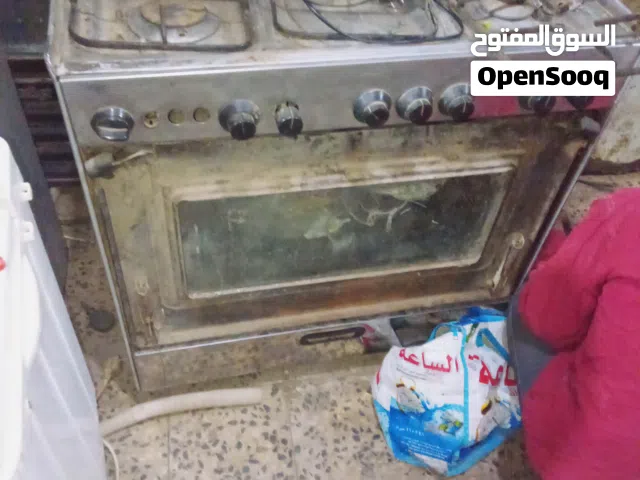 فروام ايطاليا مطبخ مستخدام نضيف شغل 5عيون