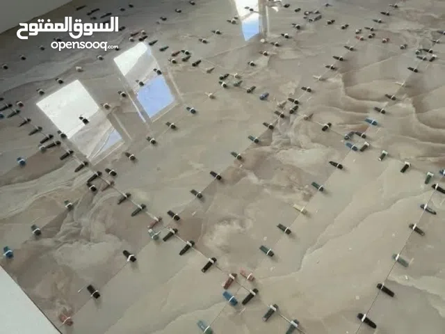 بليط سوري وكافة اعمال السيراميك والرخام والجرانيت وأعمال الصيانة العامة وبديل الخشب وبديل الرخام