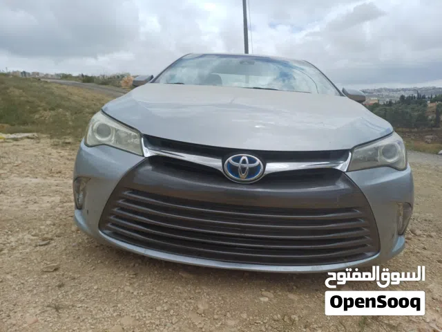 2015 تويوتا كامري XLE