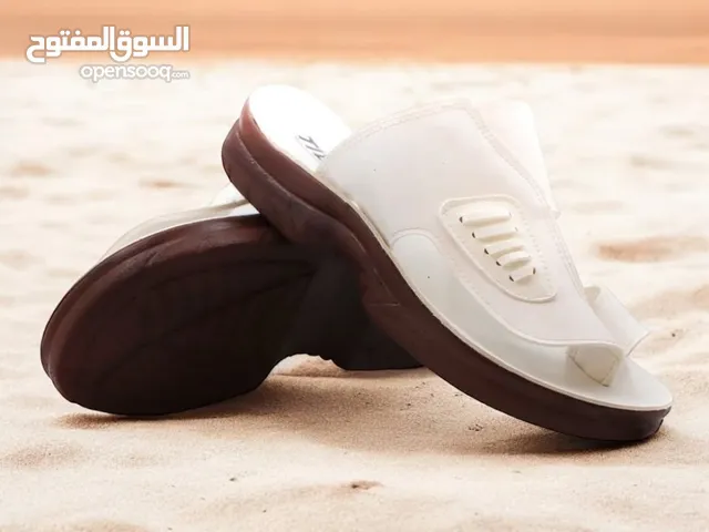 40 Slippers & Flip flops in Dubai