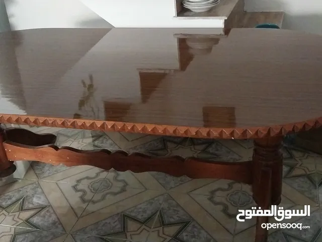 ميز طعام صاج ثقيل