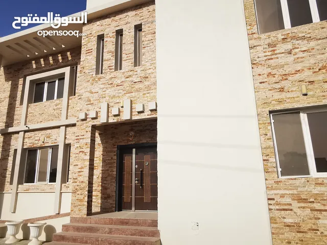 603 m2 More than 6 bedrooms Townhouse for Sale in Al Dakhiliya Bidbid